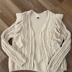 Women's Cream Cable Knit Sweater